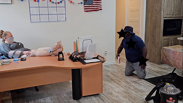 Big ass female boss let janitor took her panty off and eat her pussy