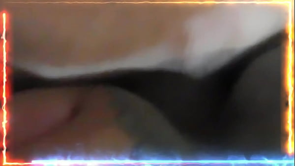 me trago  la leche  despues  de que  me coje  el  culo