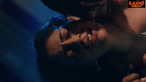 Linda esposa indiana Desi pegou seu servo e o fodeu diariamente para satisfazer sua necessidade vídeo de sexo indiano desi hindi real