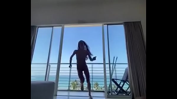 Vagina Challenger, o desafio da buceta na camera