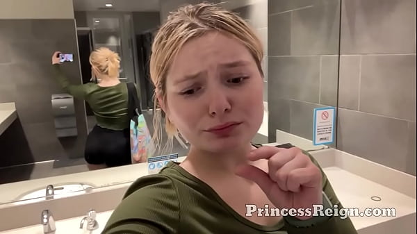 Eu não estou fazendo piada, é muito pequeno