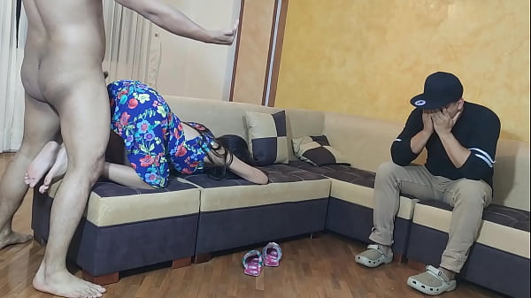 Mi Amado Esposo tiene una Deuda muy Grande y tengo que Ayudarlo a Pagar la Deuda con mi Cuerpo y ser Tratada como una puta por el Jefe Sub English Jav