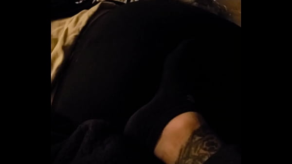 Stinky feet, cute ass bitch Thumbnail