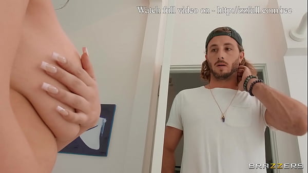 Her Big Naturals Are Unreal / Brazzers  / download full from http://zzfull.com/rec