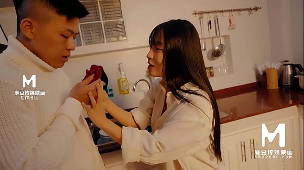 ModelMedia Asia - Family Reunion Dinner - New Year's Eve with my Stepmother and Sister-in-Law