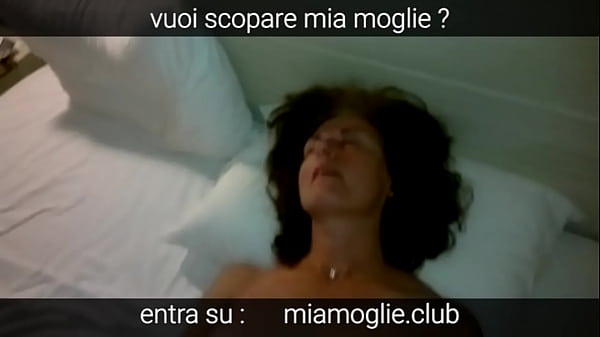 My wife, do you want to fuck her? - Go to: miamoglie.club Thumbnail