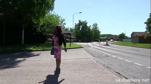 Ebony Kiki Minaj Flashing her Pussy in Public for UK-Flashers