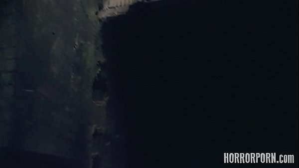 HORRORPORN Girl Twisted In Unnatural Positions