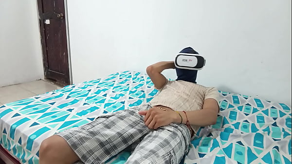 Masturbator masturbates while watching porn in his VR headset