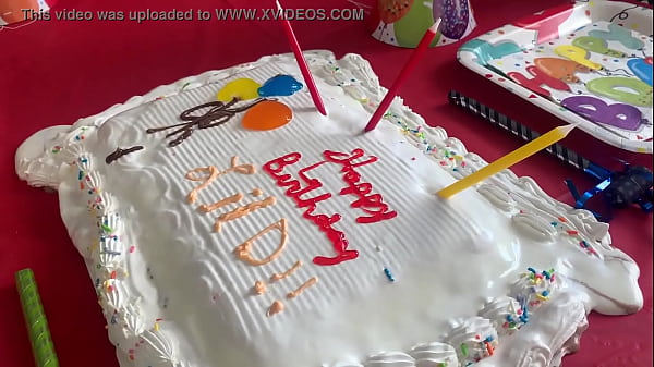 nobody came to my birthday party (instagram @lastlild)