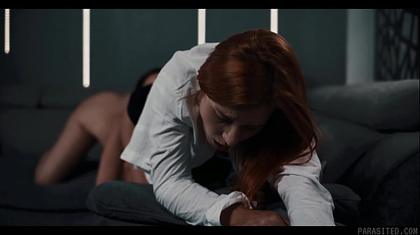 Alien Monsters vs Hot Chicks