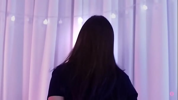 Tati dancing Thumbnail