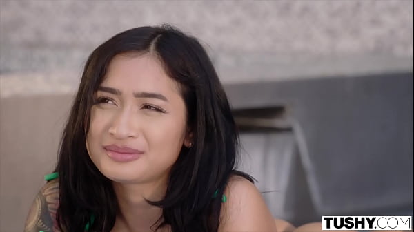 TUSHY Anal-obsessed cutie Eliza seduces her trainer