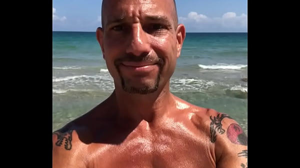 BEACH BODY Thumbnail