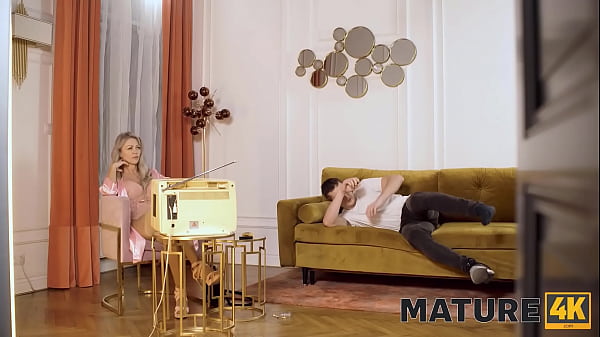 MATURE4K. Scent of The Man