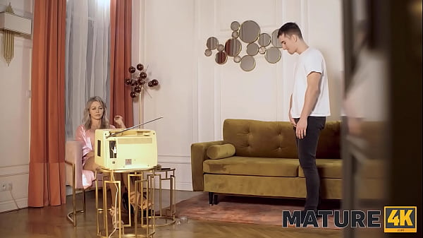 MATURE4K. Scent of The Man