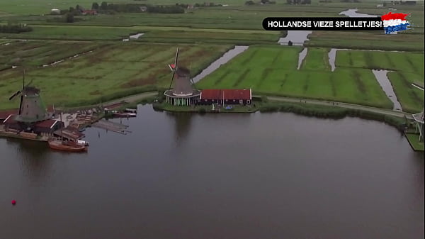 Hollandse Vieze Spelletjes Introductie - Op bezoek bij geile Suus! (Nederlands gesproken)