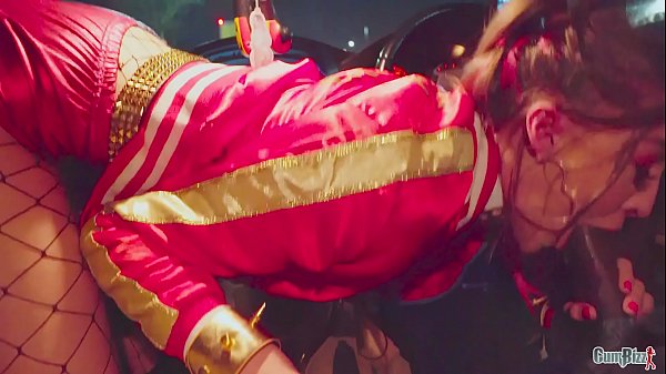 HARLEY QUINN ON A BBC : THIS IS MUTCH BETER THAN THE JOKERS COCK