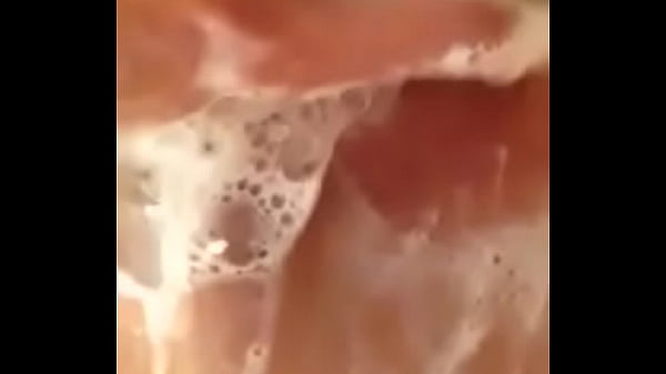 シャワーを浴びながらかなり中国の女の子が自慰行為 XXX ビデオ