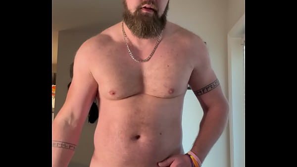 Izmos pasi többször élvez kéz nélkül