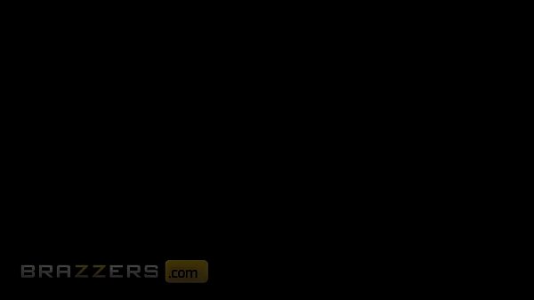 Competitive Threesome With (Johnny Sins, Kendra Lust, Peta Jensen) Desperate To Out-Fuck The Other - Brazzers