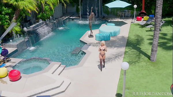 JulesJordan.com - Alex Grey's DP Exploration