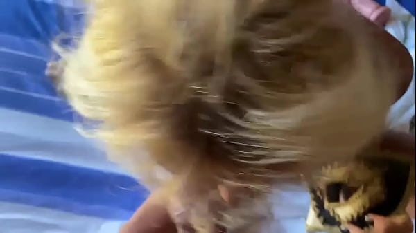 REAL AMATEUR MILF - MASTURBATE AND FUCK FOR YOU in CLOSE-UP ( POV )