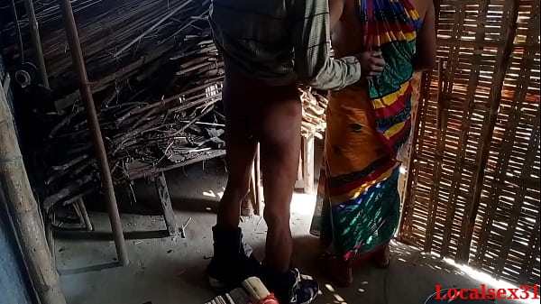 Desi Indian village bhabi fuck in outdoor with boyfriend (official video by Localsex31)