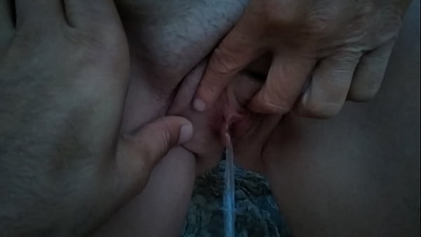 Pee on the beach Thumbnail