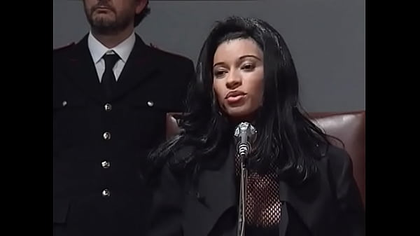 Fektelen.professzor.es.tanitvanyai.1994.Hun.1.01 GB 1:05:06 .Full Movie