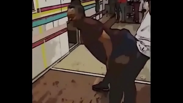 WamaThigh Big Booty girl gives a guy some Ass Thumbnail