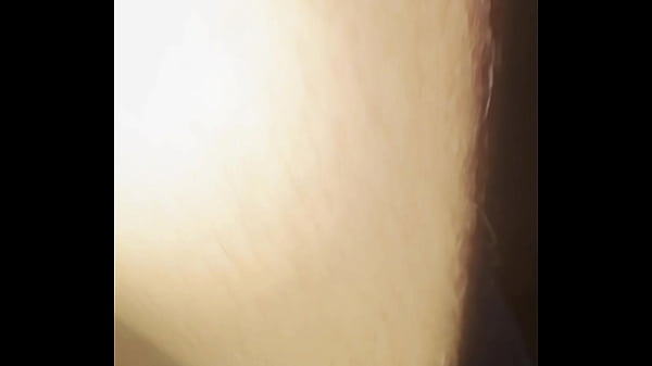 Mis amigos estaban cogiendo en los cuartos y me tuve que COGER en el baño de una casa a la morrita enfiestada! En una fiesta de compas