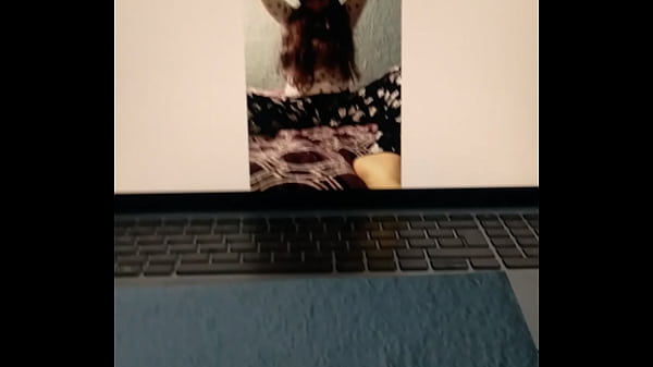 La primera que diga el nombre correcto de esta rica tetona le haré un tributo