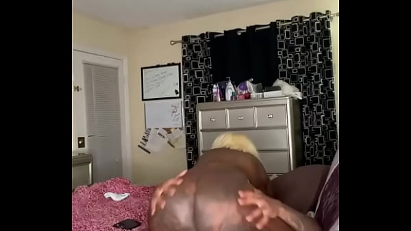 Thickzlove Takes on BBC MandingoGucci Squirt/Pov
