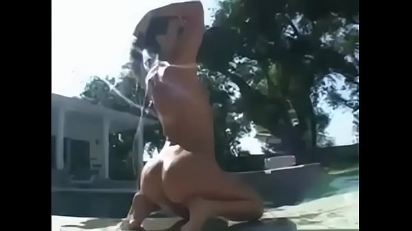 Incrível naomi russell