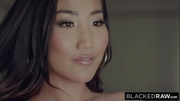 BLACKEDRAW Sexy cutie Jennie rides thick BBC like a pro