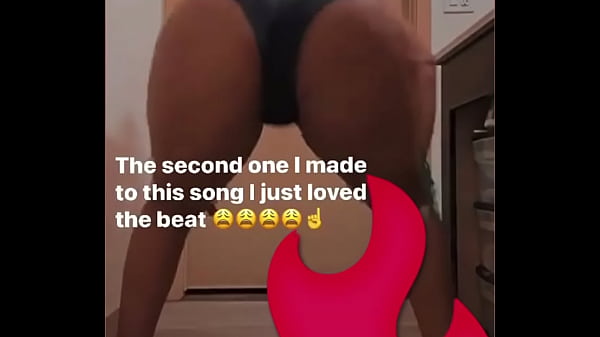 Mocha shaking ass Thumbnail