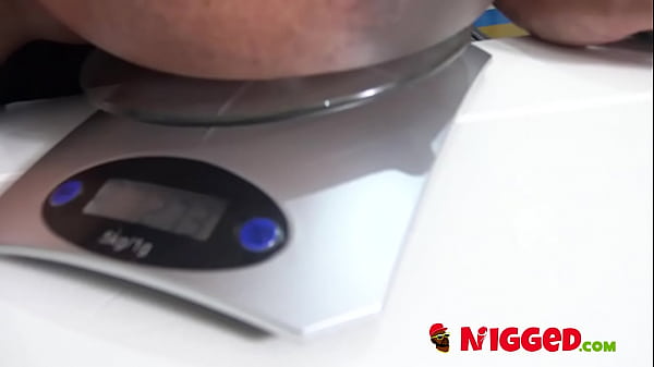 Guy didn't want black girls... Until he saw Jennifer's GIANT MELLONS!