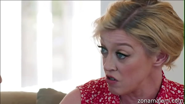 Dee MILF Fucks With Young Boy - Dee Williams