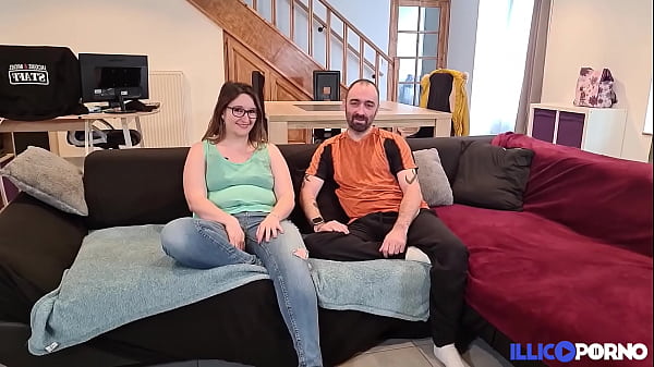 Clara, milf coquine, veut une bonne baise avec le mec de sa copine