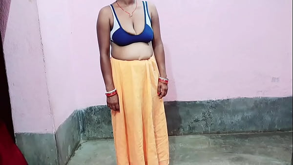 Meztelen sógornővel dugtak a konyhában, roma lány forró szexvideója