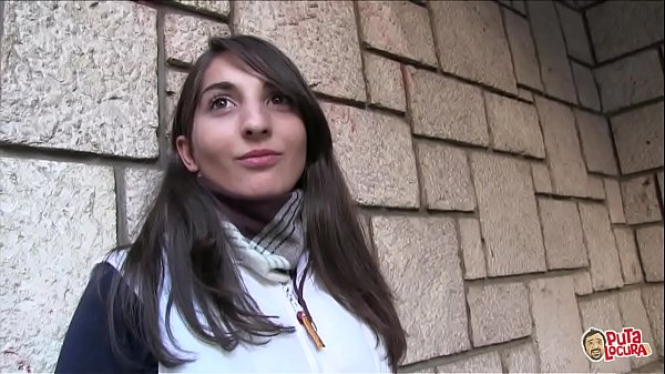 Jovencita de 19 años cogiendo rico