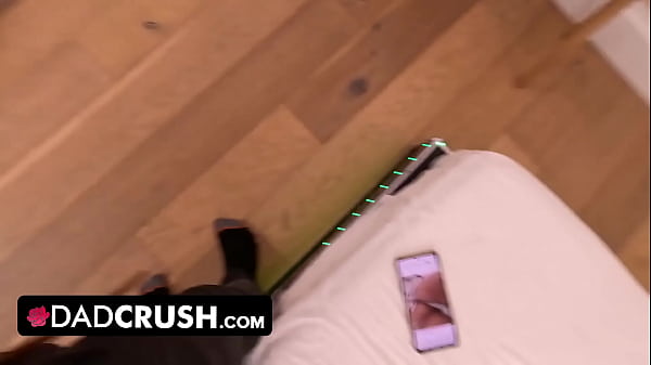 Skinny StepDaughter Liz Jordan Enjoys Some Taboo Anal Sex With Horny StepFather - DadCrush