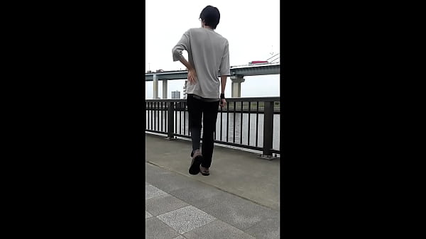 【変態女装】　河原のもみじ　【朱音もみじ】