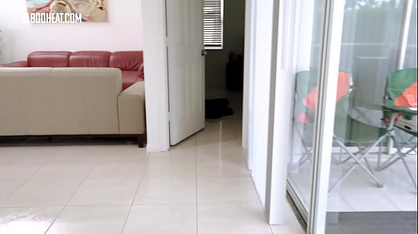 Fucking My Stepmom Out Of Stuck Positions, Then Step Aunt Wants To Try - TabooHeat