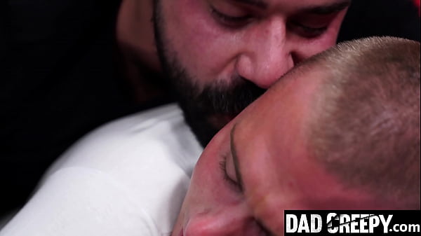 Slumber Party with My Hot Stepdaddy – Dadcreepy