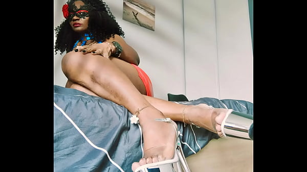 Hello my darlings! This morning, I'm waiting for you live at 10 a.m. on Cherry.tv. Thumbnail