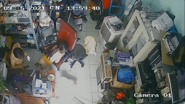 Hack computer shop camera