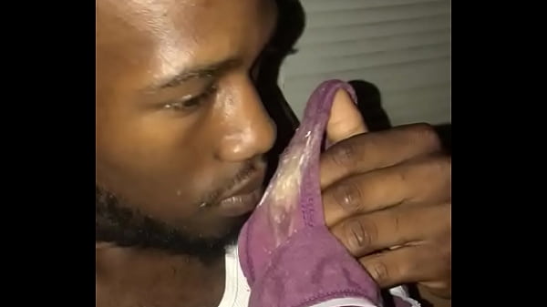 Yanna Mosley panties Thumbnail