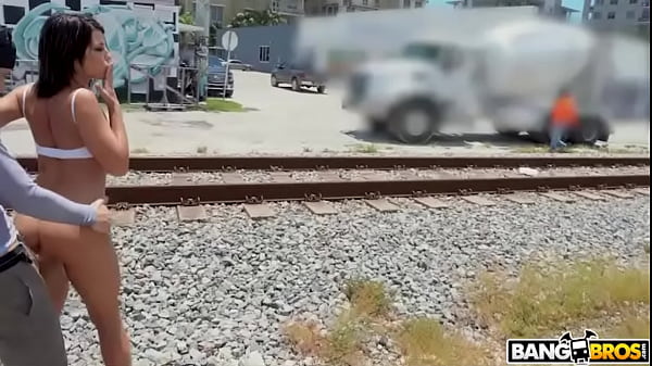 Adriana en publico anal full;    clipwatching.com 4sziqirslx8p Adriana Squirus From Anal in Public.mp4.html